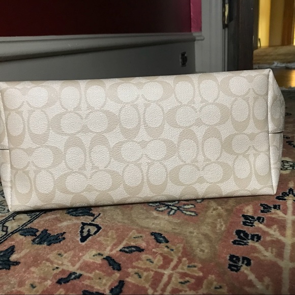 Coach khaki/blue leather city zip tote NWT - Picture 7 of 8